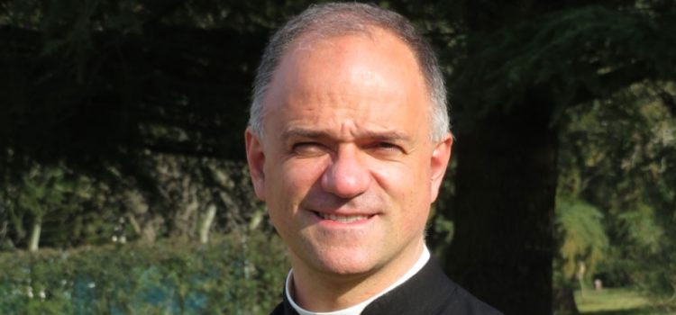 FSSPX: Comunicado sobre el Documento de Francisco y el Imán