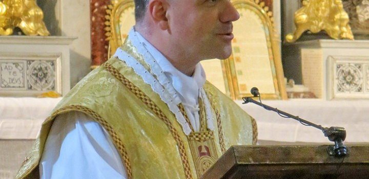 Misa Nueva – FSSPX: dos cincuentenarios muy relacionados